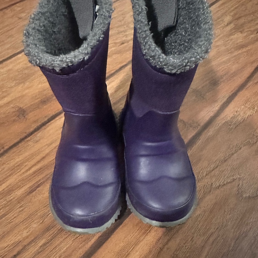 Hunter toddler size 6 Purple insulated rain Boots